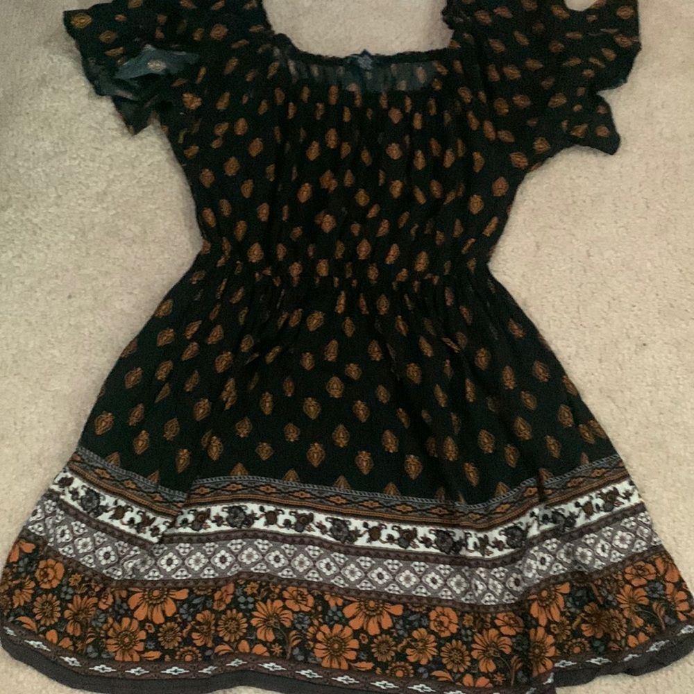 Forever 21 summer off shoulder dress